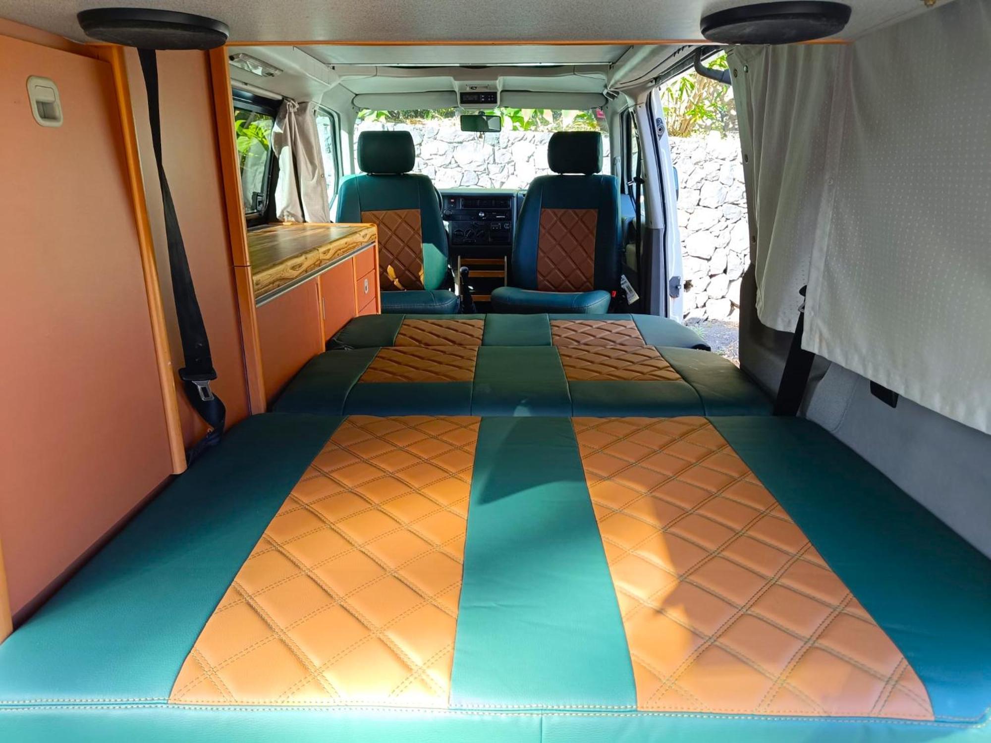 Campsite Furgoneta Camper La Gomera 3 *